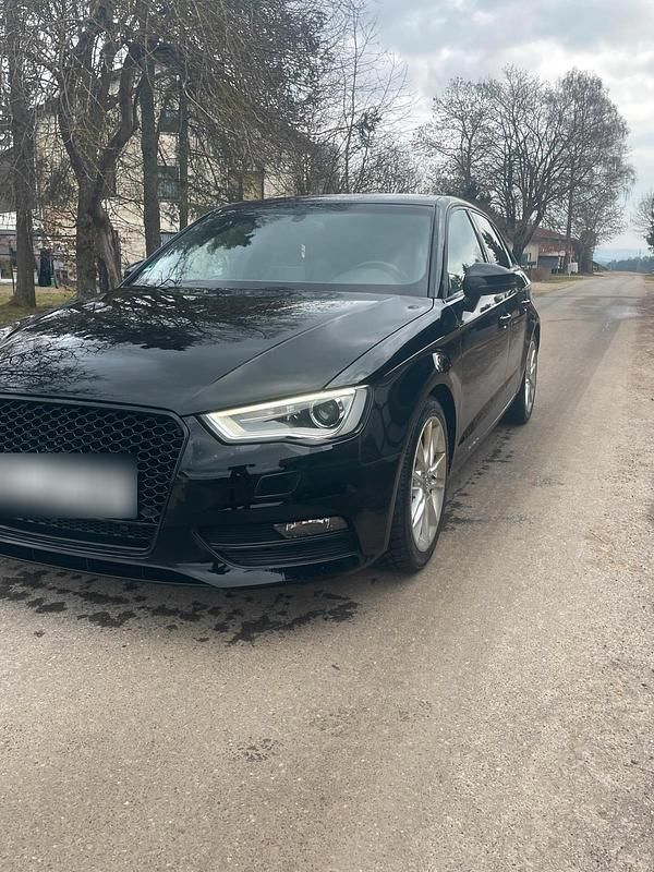 Gebraucht Audi A3 135 PS (99 kW) 2014 Schwarz Kleinwagen