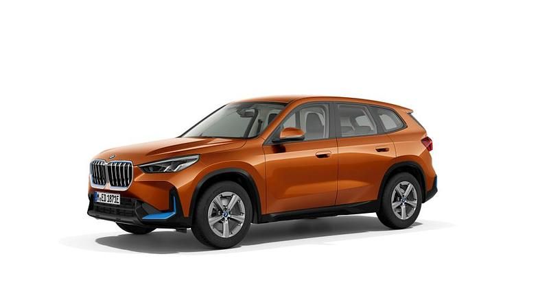 Gebraucht 2024 BMW iX1 SUV | 39.169 € (Etwas zu teuer) - Bild 1/3