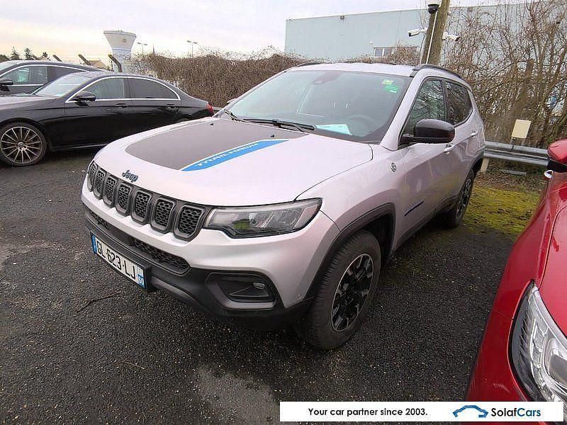 Gebraucht Jeep Compass Trailhawk 179 PS (131 kW) 2022 Grau SUV