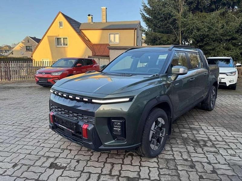 Neu KGM Musso 303 kW (413 PS) 2026 Amazonia green metallic Pickup