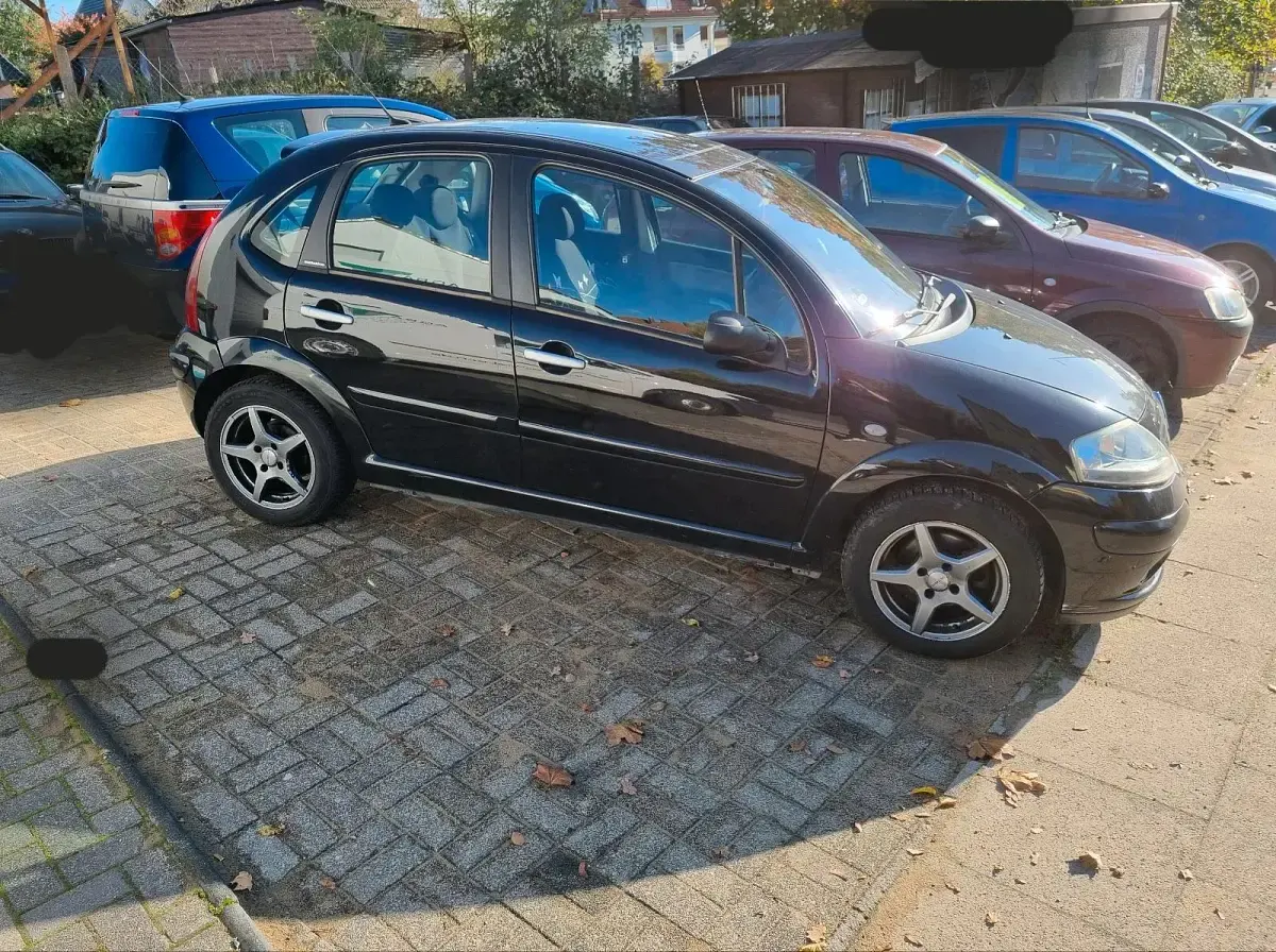 Usata Citroën C3 Exclusive 73 CV (53 kW) 2003 Nero Utilitaria