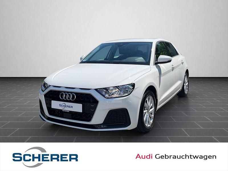 Cortinaweiß Gebraucht 2022 Audi A1 Sportback Advanced Plus Kleinwagen | 20.690 € (Fairer Preis) - Bild 1/4