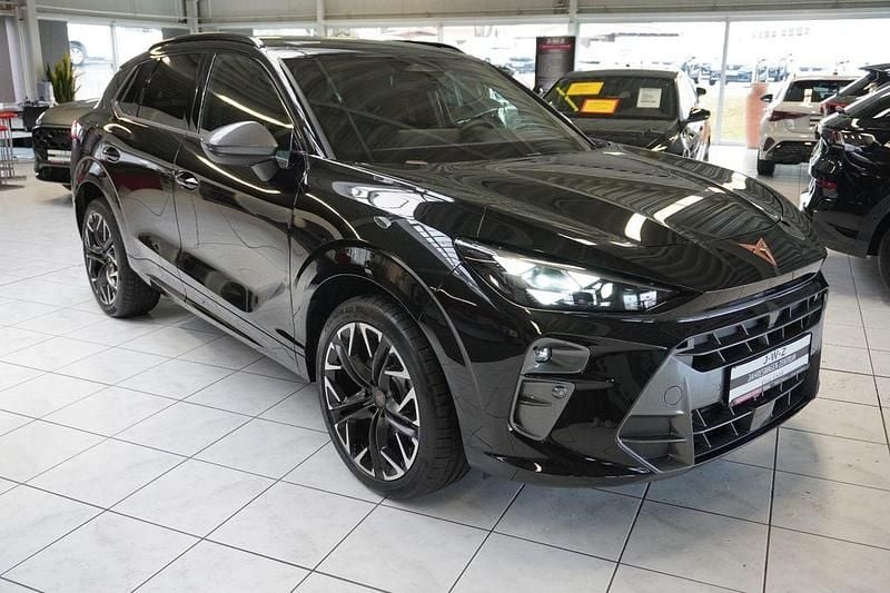 Neu Cupra Terramar VZ 265 PS (194 kW) 2025 Schwarz SUV
