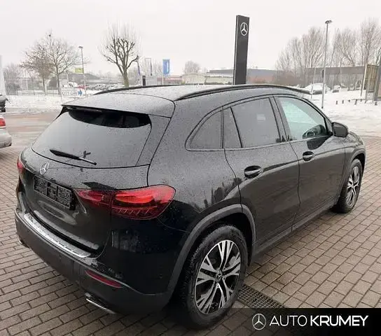 Usata Mercedes GLA200 Progressive 163 CV (119 kW) 2024 Nero SUV