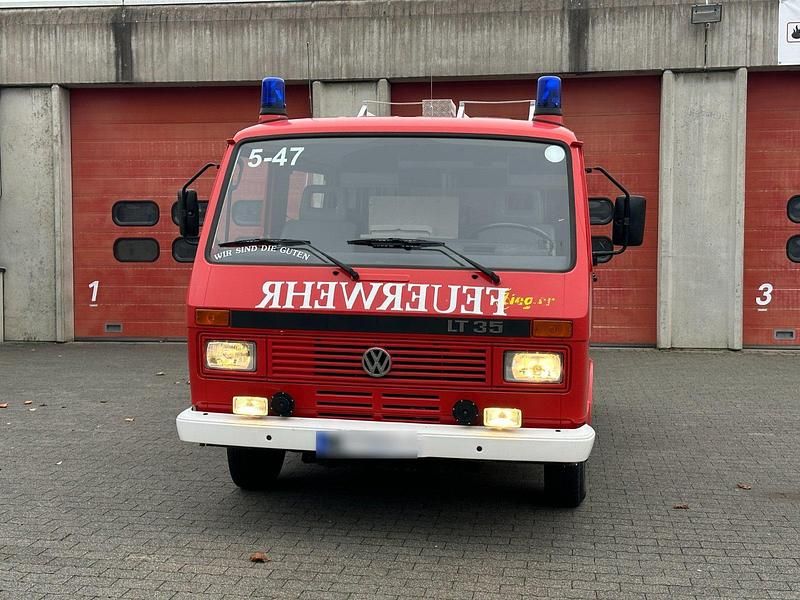 Gebraucht VW LT 74 PS (54 kW) 1988 Rot Limousine