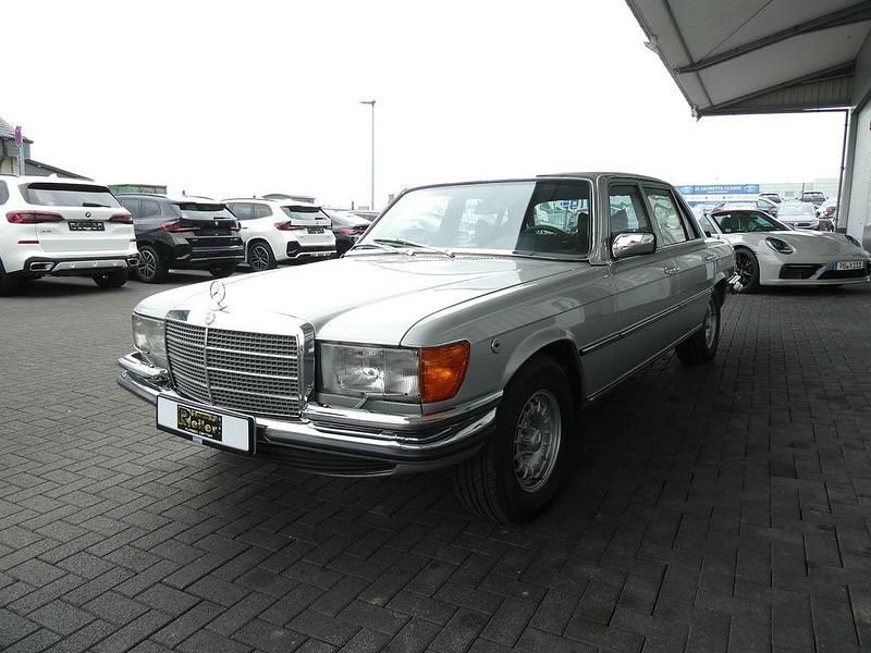 Gebraucht Mercedes 350 195 PS (143 kW) 1978 Silber Limousine
