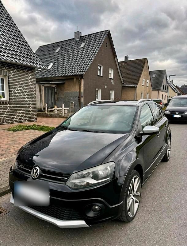 Gebraucht VW Polo Cross 70 PS (51 kW) 2011 Schwarz Kleinwagen