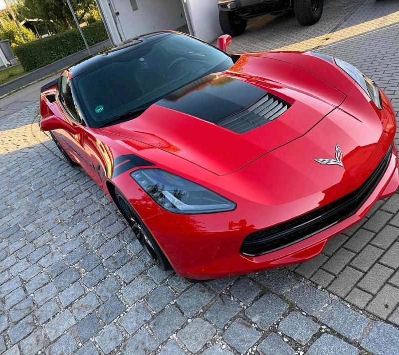 Rot Gebraucht 2014 Corvette Stingray Coupé | 60.000 € (Etwas zu teuer) - Bild 1/4
