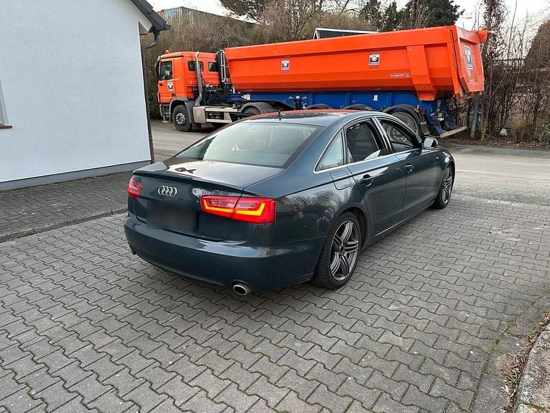 Gebraucht Audi A6 245 PS (180 kW) 2012 Blau Limousine