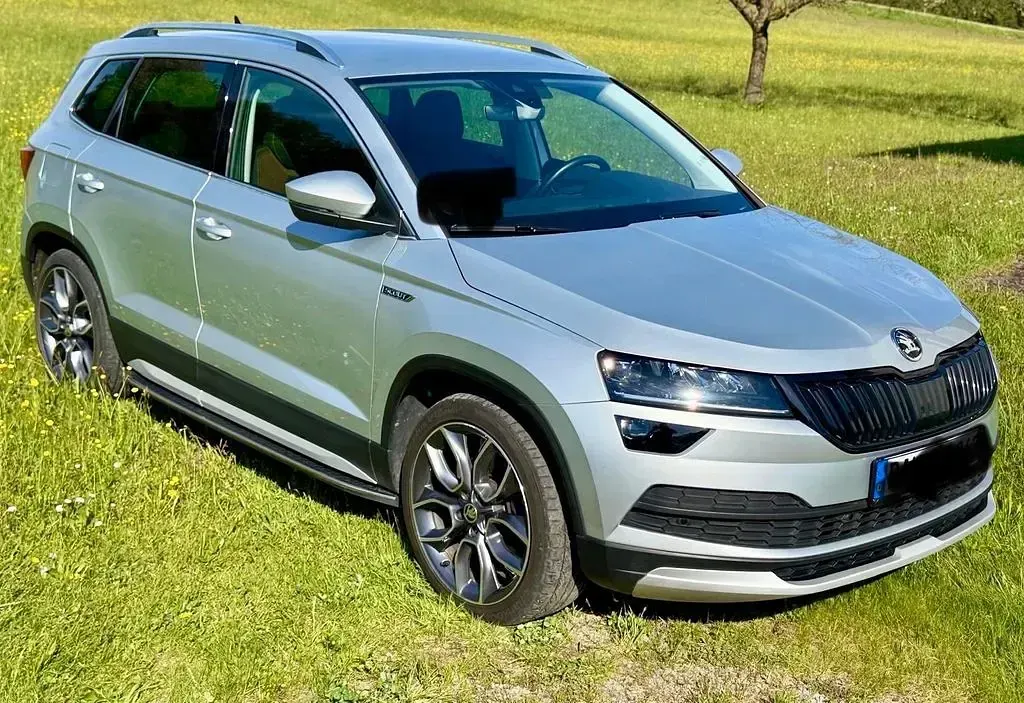 Gebraucht Skoda Karoq 190 PS (139 kW) 2020 Braun SUV