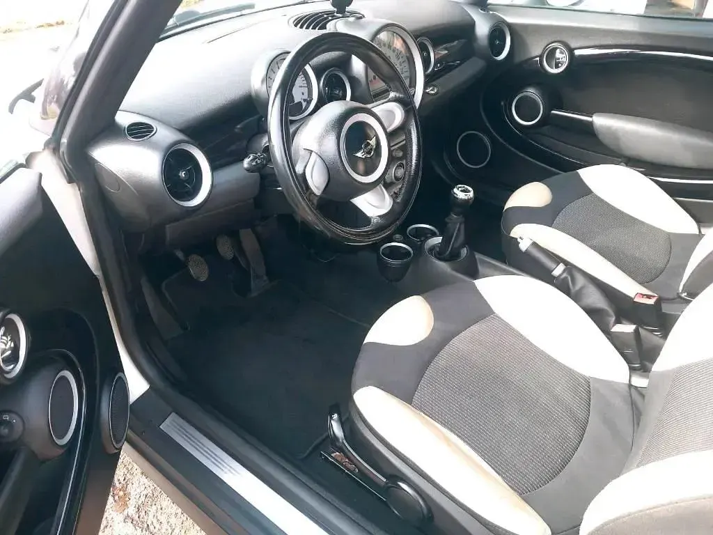 Gebraucht Mini Cooper Coupé 120 PS (88 kW) 2007 Beige Coupé