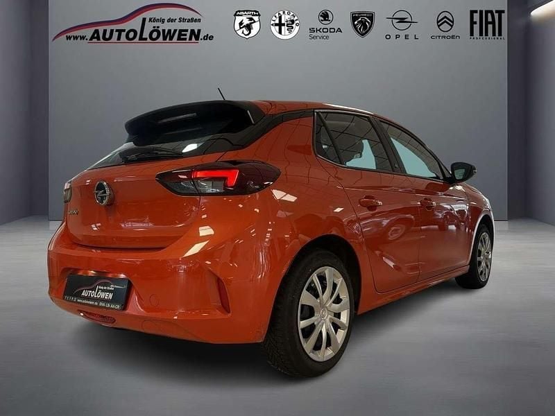 Gebraucht Opel Corsa-e Edition 100 kW (136 PS) 2022 Power orange/dynamik orange Kleinwagen