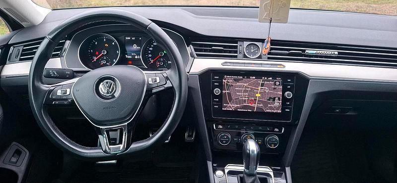 Gebraucht VW Passat Highline 150 PS (110 kW) 2017 Schwarz Limousine