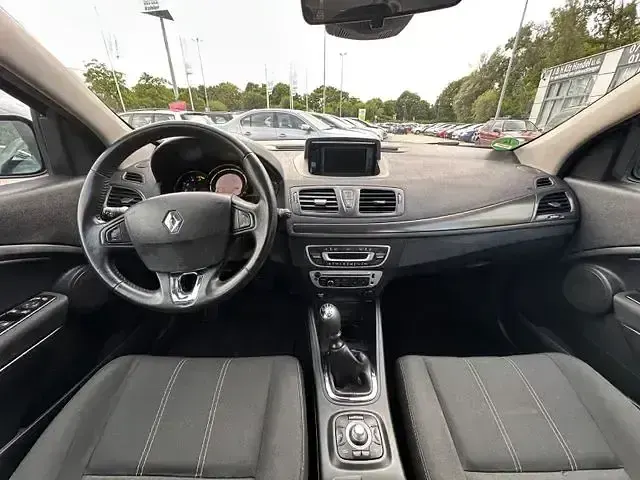 Gebraucht Renault Mégane III Initiale Paris 95 PS (69 kW) 2014 Schwarz Limousine