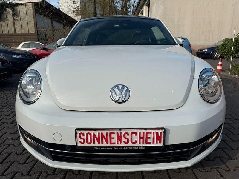 Gebraucht VW Beetle Cup 105 PS (77 kW) 2014 Weiß Kleinwagen