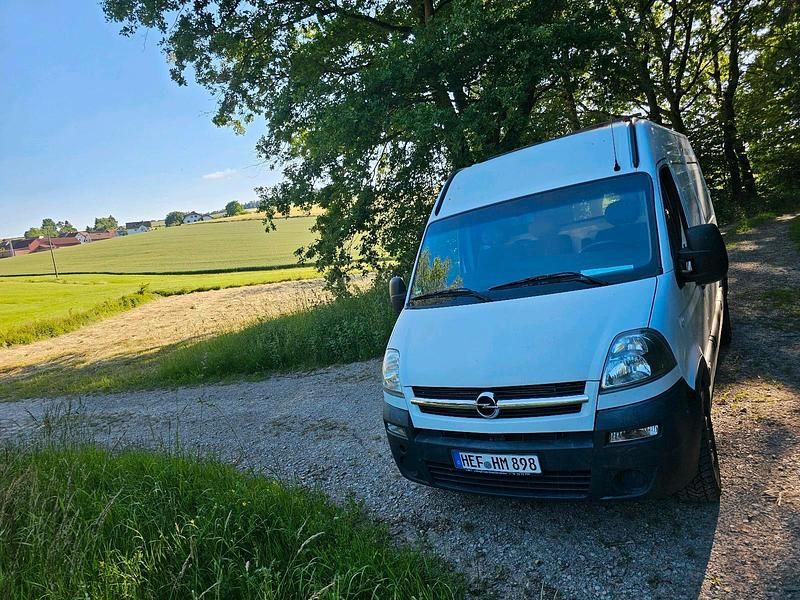 Weiß Gebraucht 2005 Opel Movano Van | 2.700 € (Guter Preis) - Bild 1/4