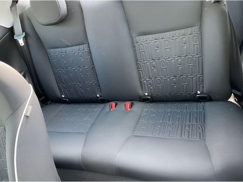 Gebraucht Fiat 500e Action 69 kW (95 PS) 2022 Schwarz Kleinwagen