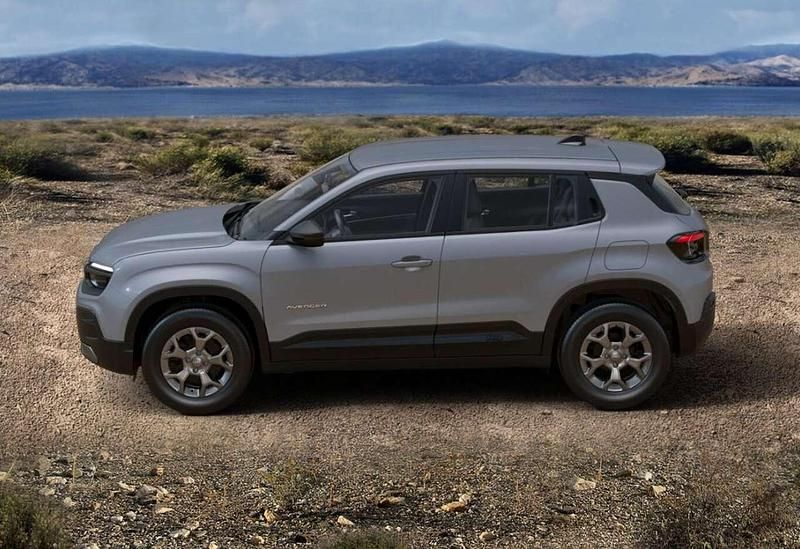 Storm grey Neu 2025 Jeep Avenger Longitude SUV | 24.454 € (Superpreis) - Bild 1/4