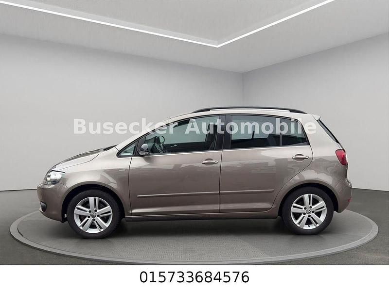 Gebraucht VW Golf Plus Cross Match 105 PS (77 kW) 2013 Braun Van / Kleinbus