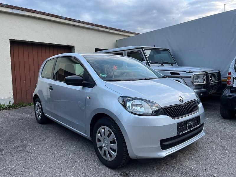 Gebraucht Skoda Citigo Active 60 PS (44 kW) 2016 Silber Kleinwagen