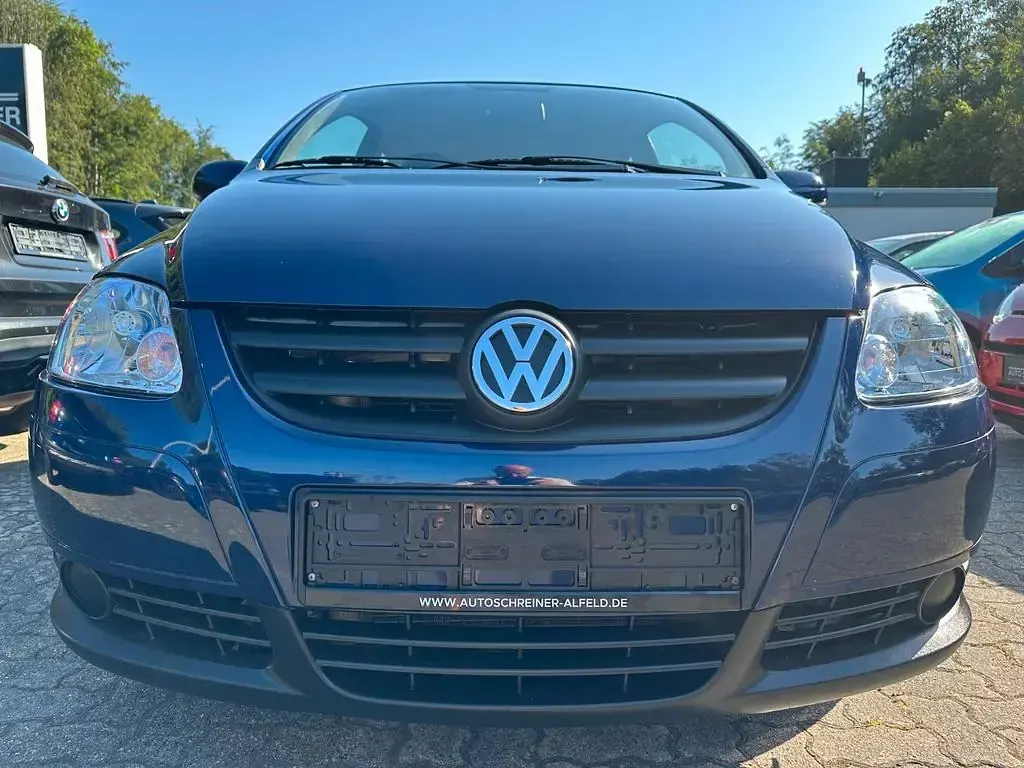 Gebraucht VW Fox Basis 54 PS (39 kW) 2005 Indigoblau perleffekt Kleinwagen