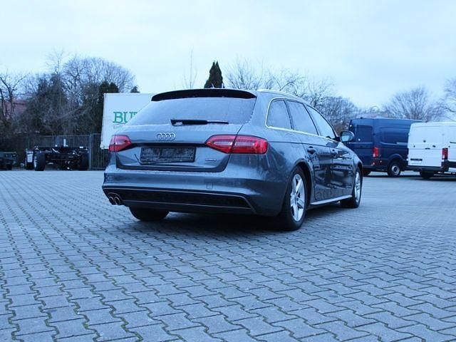 Gebraucht Audi A4 S-Line 190 PS (139 kW) 2015 Grau Kombi
