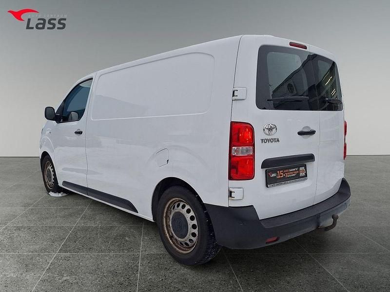 Gebraucht Toyota Proace 116 PS (85 kW) 2018 Weiß Van / Kleinbus