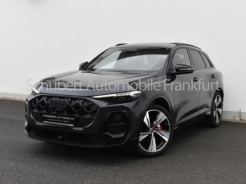 Tamboragrau metallic Gebraucht 2025 Audi SQ5 Edition .1 SUV | 87.990 € - Bild 1/4