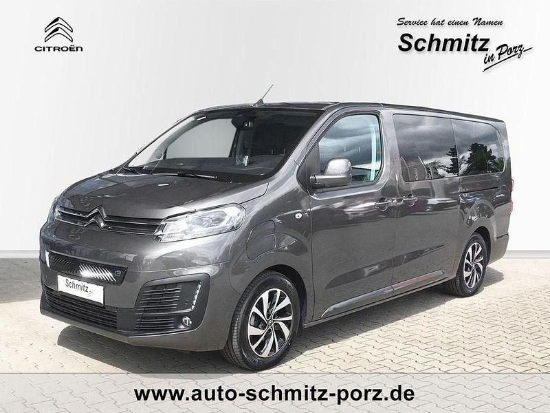 Platinumgrau Gebraucht 2021 Citroën Spacetourer Shine Van / Kleinbus | 39.999 € - Bild 1/4