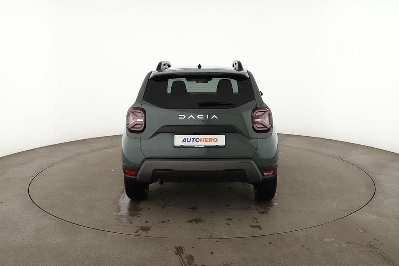 Gebraucht Dacia Duster Journey 150 PS (110 kW) 2023 Grün SUV