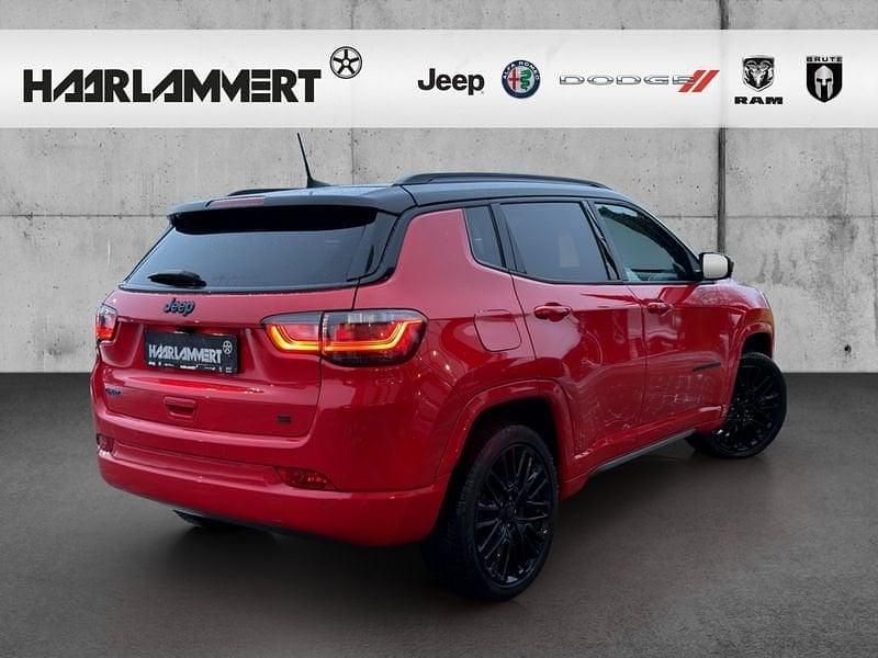 Gebraucht Jeep Compass 241 PS (177 kW) 2022 Vr176) (rot SUV