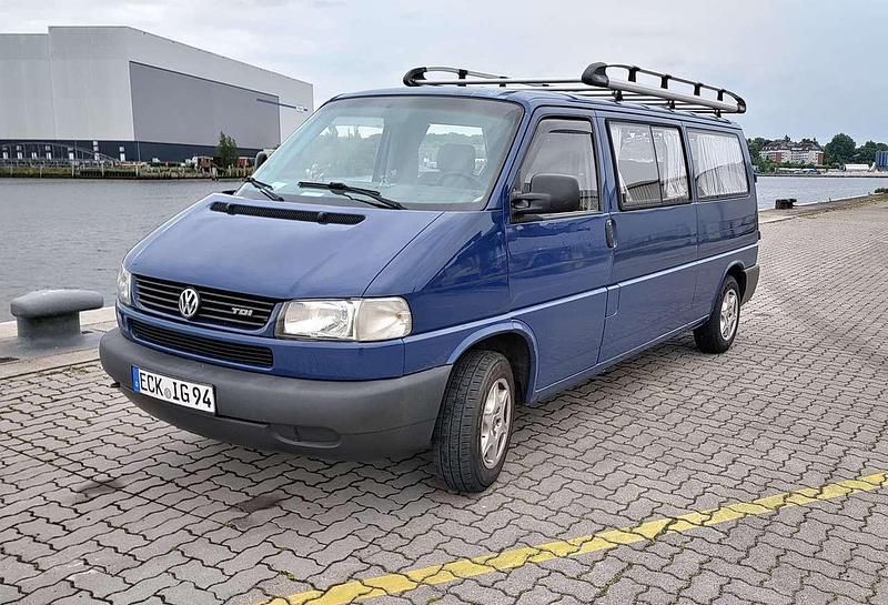 Gebraucht VW T4 102 PS (75 kW) 1998 Blau Van