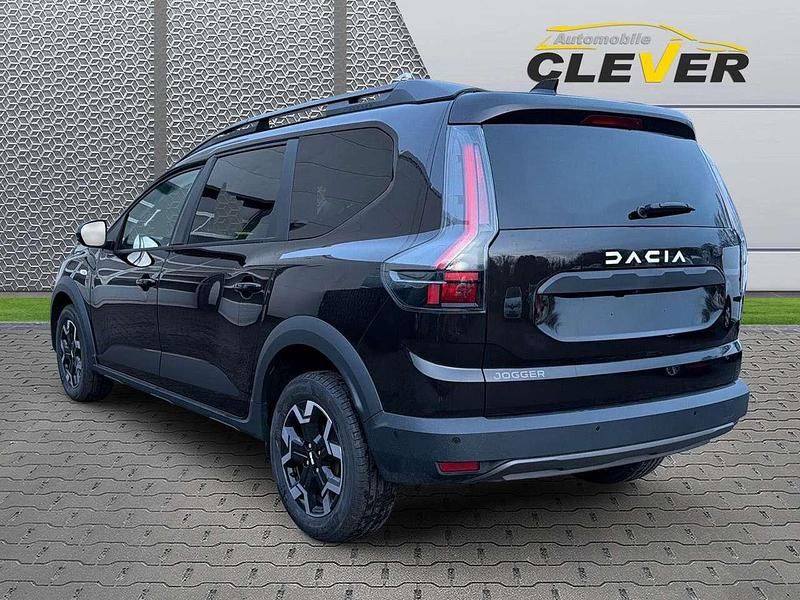 Neu Dacia Jogger Journey 110 PS (80 kW) 2026 Schwarz Van / Kleinbus