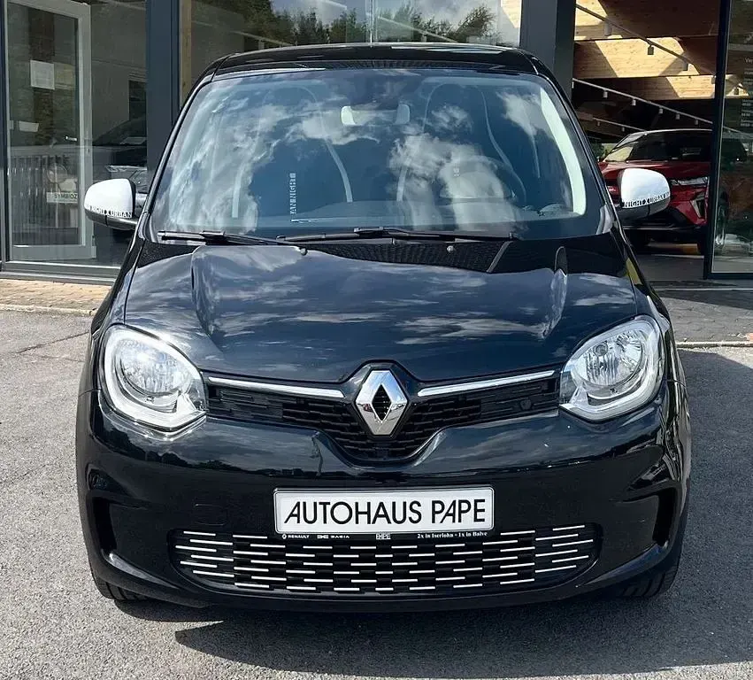 Gebraucht Renault Twingo Urban Night 60 kW (82 PS) 2023 Schwarz Kleinwagen