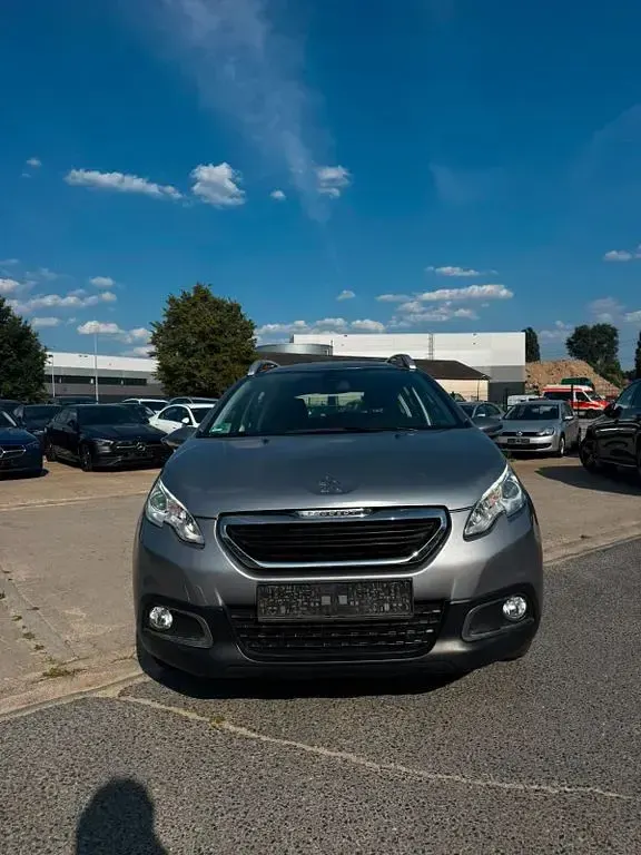 Gebraucht Peugeot 2008 Active 82 PS (60 kW) 2016 Grau SUV