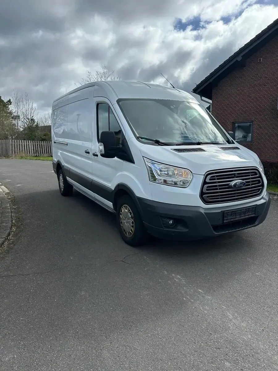 Gebraucht Ford Transit Trend 155 PS (114 kW) 2015 Van / Kleinbus