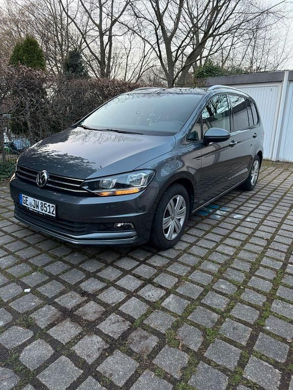 Gebraucht VW Touran Join 116 PS (85 kW) 2018 Grau Van / Kleinbus