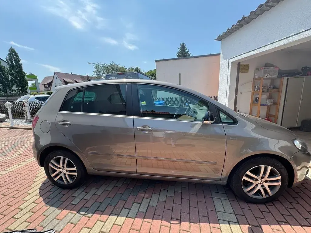 Gebraucht VW Golf Plus Trendline 105 PS (77 kW) 2013 Grau Van / Kleinbus