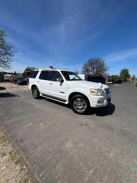 Gebraucht Ford V8 296 PS (217 kW) 2007 Weiß SUV