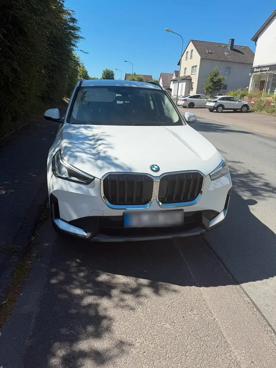 Gebraucht BMW X1 134 PS (98 kW) 2024 Weiß SUV
