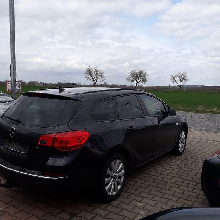 Gebraucht Opel Astra Style 165 PS (121 kW) 2015 Schwarz Kombi
