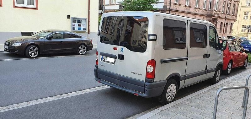 Gebraucht Opel Movano 120 PS (88 kW) 2008 Grau Kombi