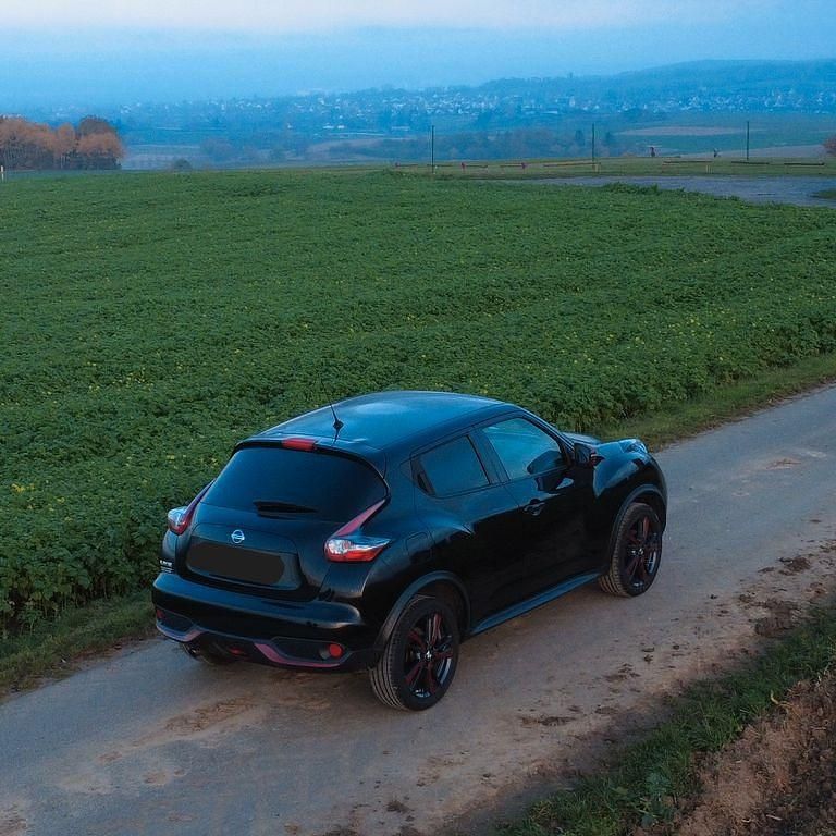 Gebraucht Nissan Juke Acenta 116 PS (85 kW) 2014 Schwarz SUV