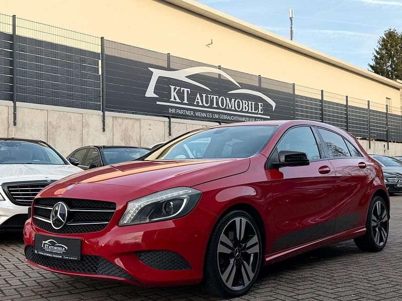 Rot Gebraucht 2013 Mercedes A200 Limousine | 11.999 € (Guter Preis) - Bild 1/4