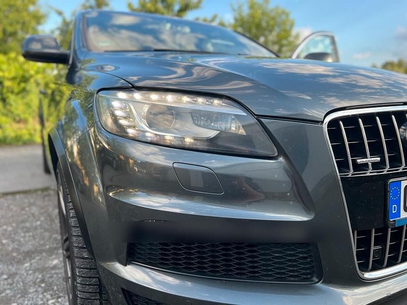 Gebraucht Audi Q7 245 PS (180 kW) 2012 Grau SUV