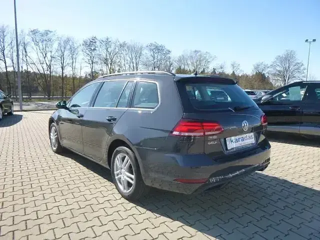Gebraucht VW Golf VII 116 PS (85 kW) 2020 Grau Kombi