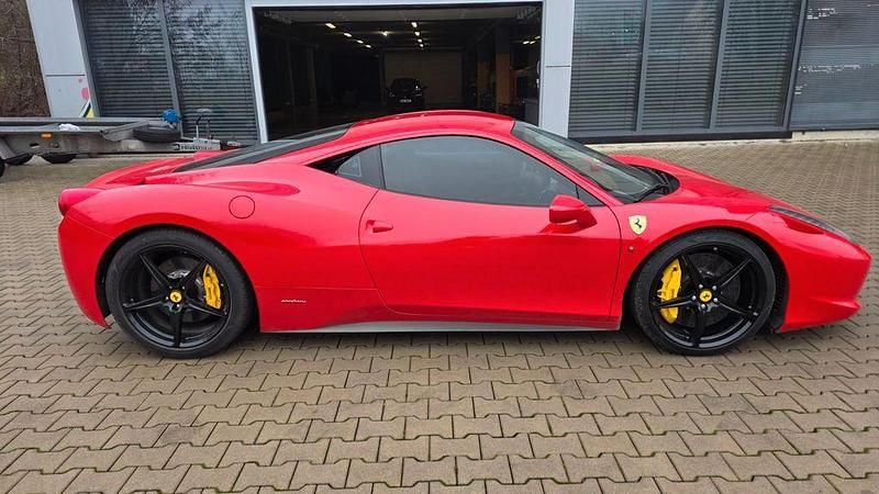 Gebraucht Ferrari 458 566 PS (416 kW) 2010 Coupé