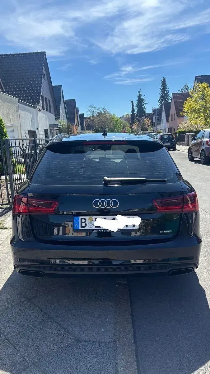 Gebraucht Audi A6 Ambiente 326 PS (239 kW) 2015 Schwarz Kombi