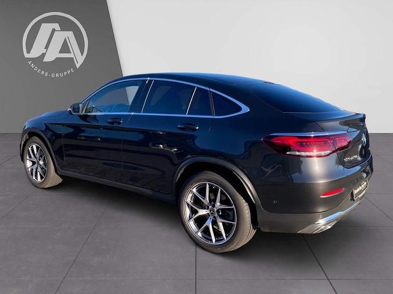 Gebraucht Mercedes GLC220 AMG 194 PS (142 kW) 2022 Graphitgrau Coupé