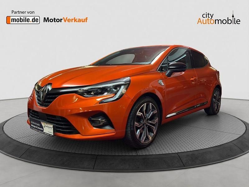 Valencia orange (metallic) Gebraucht 2020 Renault Clio V Edition One Limousine | 16.184 € (Teuer) - Bild 1/4